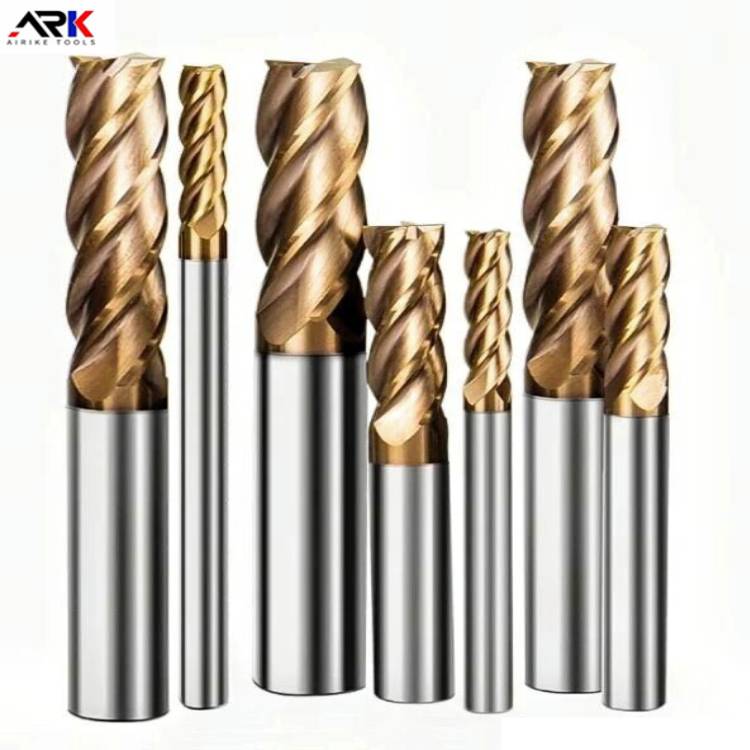 Нож с плоским дном