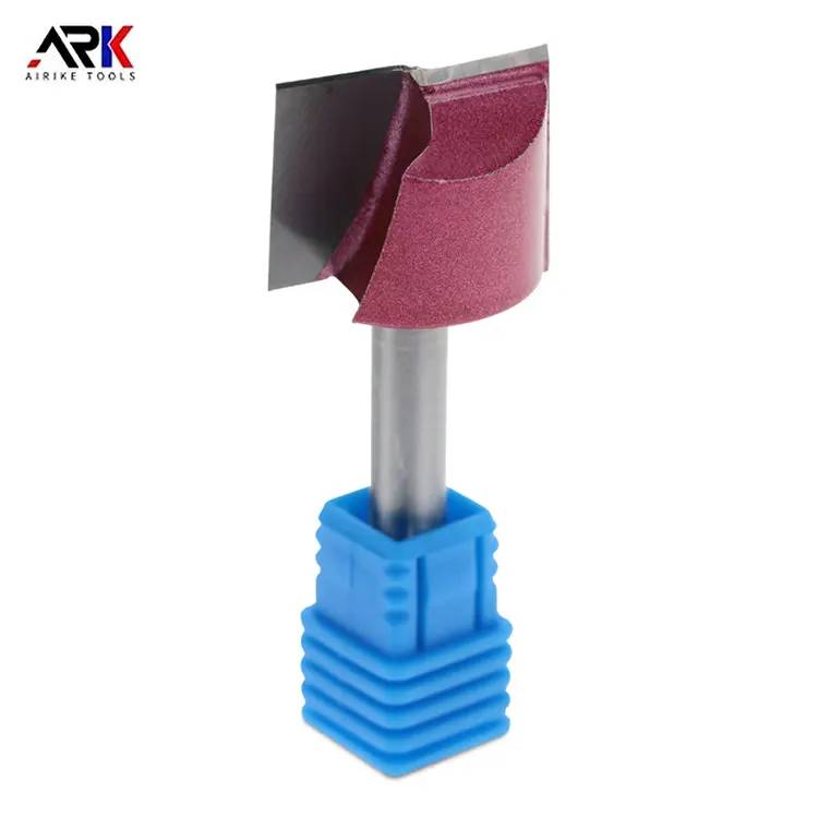 Деревообработка снизу-очистка фрезы